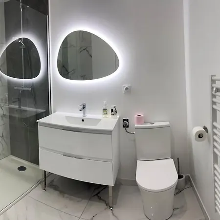 D'hote Independante - Calme - Parking - Climatisation - Sdb Privee Privatunterkunft Launaguet